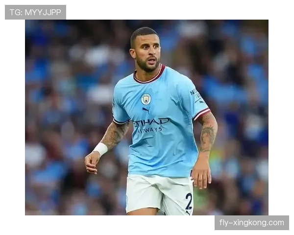 凯尔·沃克高位防线中的回追能力解析：速度与决策如何构筑最后一道防线